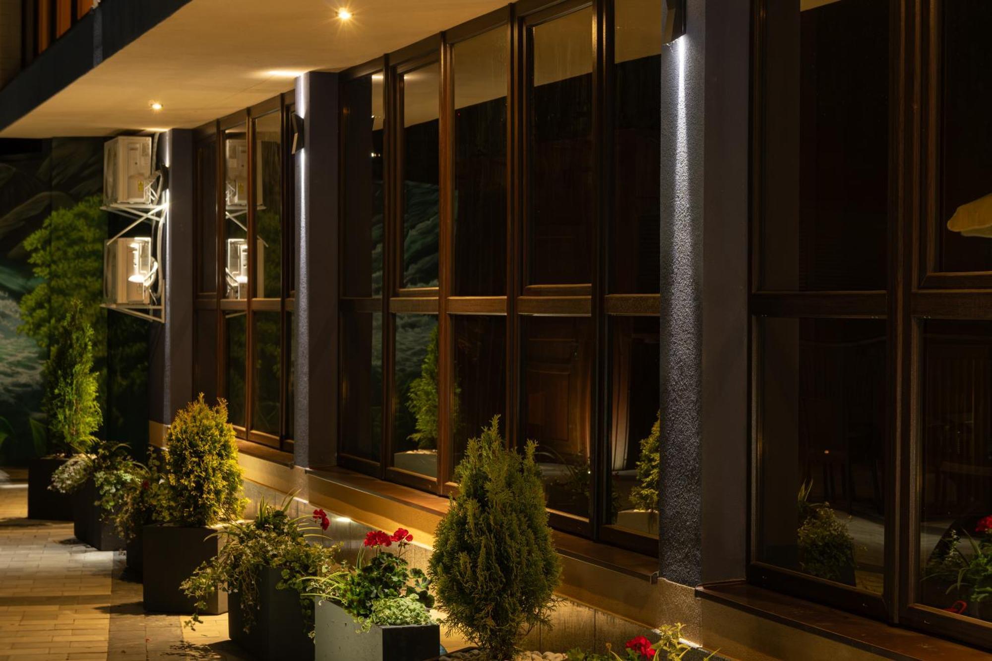Summit Hotel Yablunytsya Luaran gambar